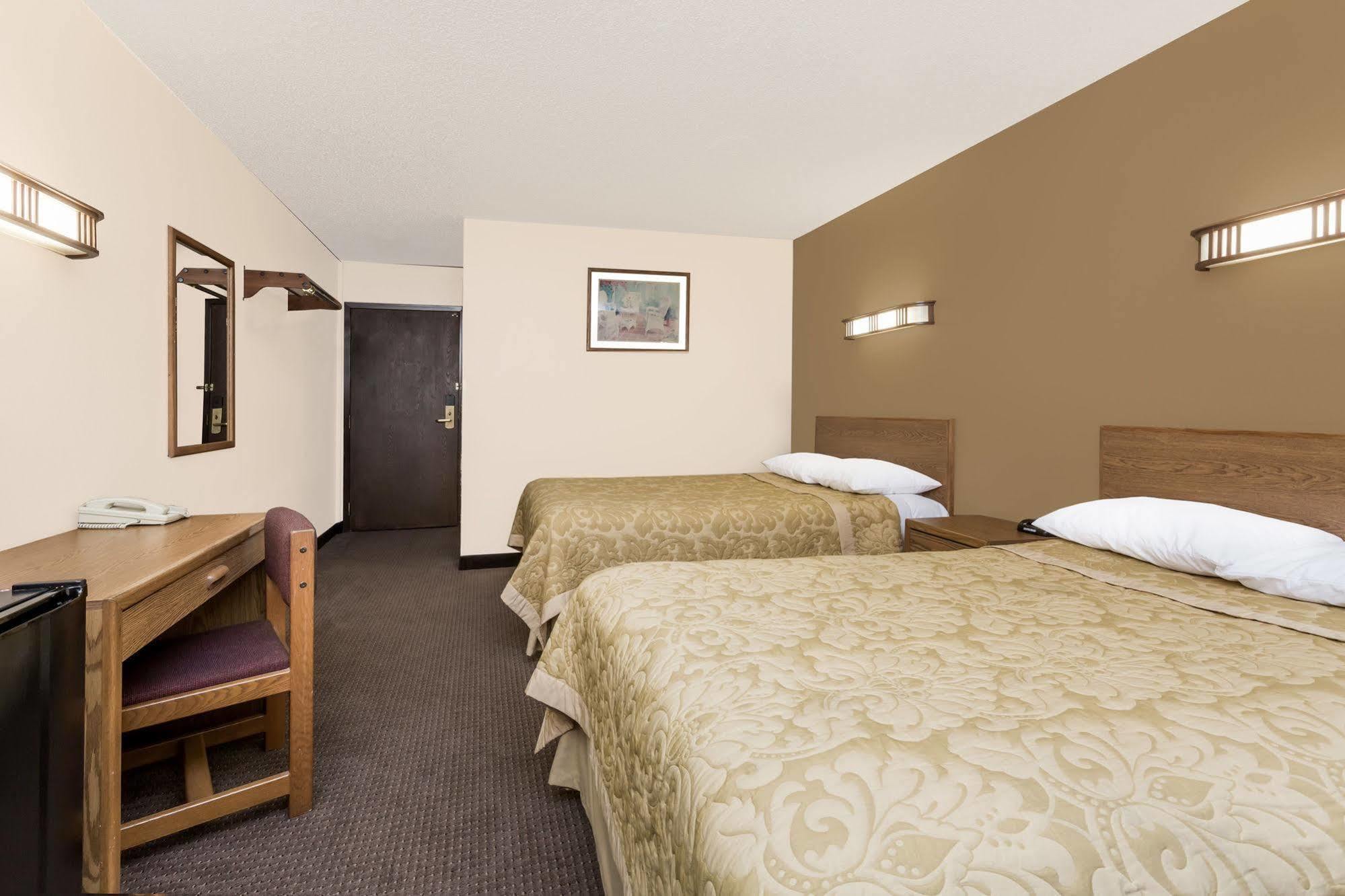 Super 8 By Wyndham Ogallala Ngoại thất bức ảnh